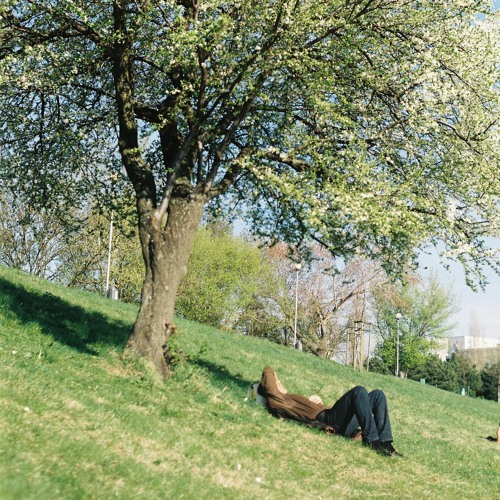 daniel b - towns (artwork faeton music)